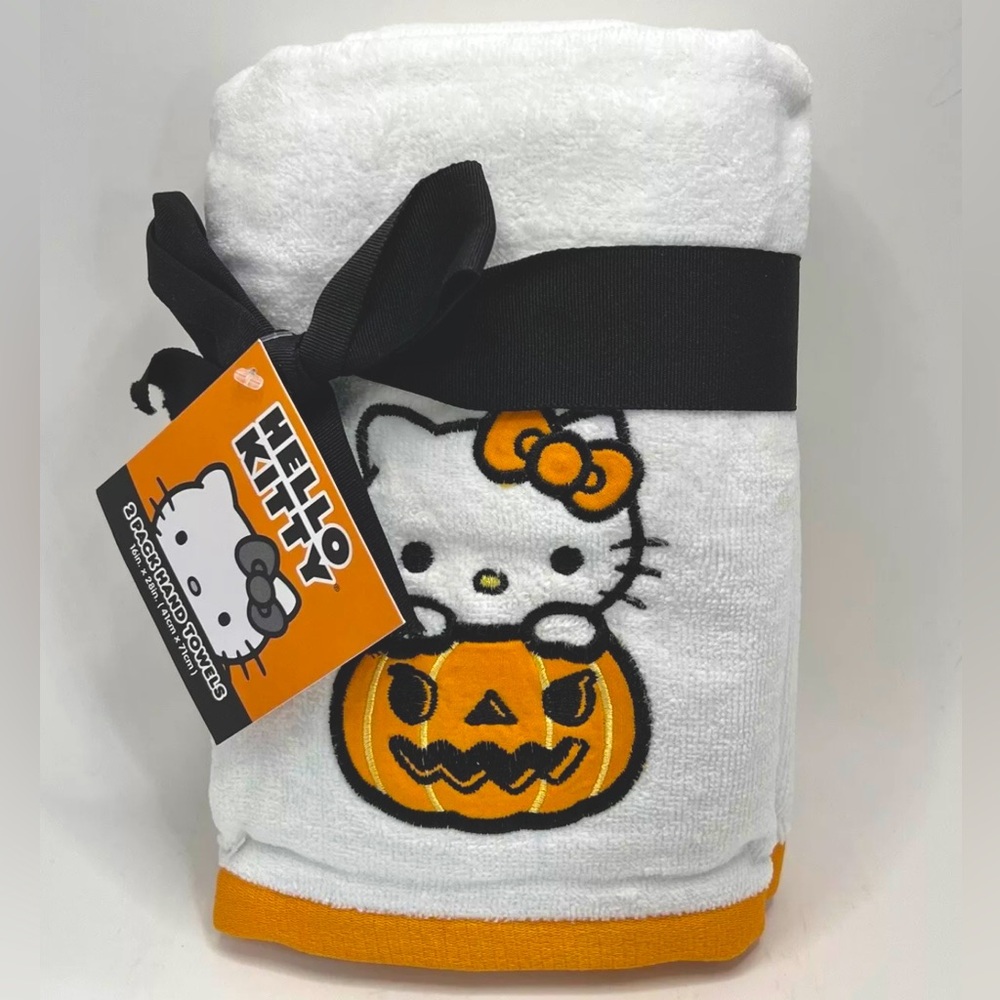 Hello Kitty Halloween Pumpkin Hand Towels 2pk